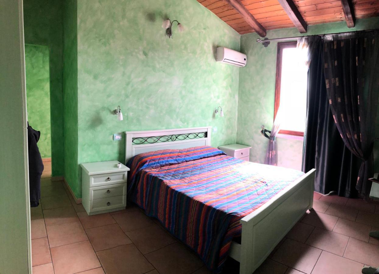 Sa Dom'E Malloru Burcei Luaran gambar