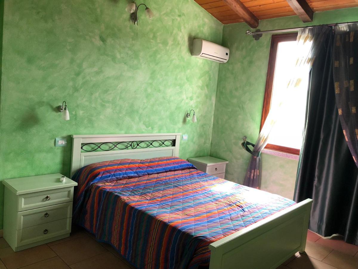 Sa Dom'E Malloru Burcei Luaran gambar